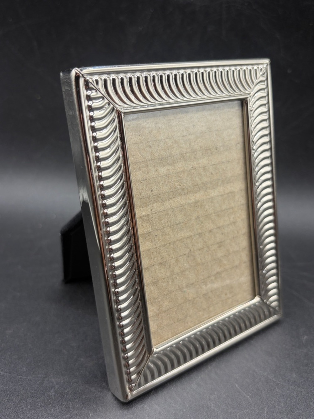 Vintage Silver Tone Metal Picture Frame Photo Display with Kickback Stand